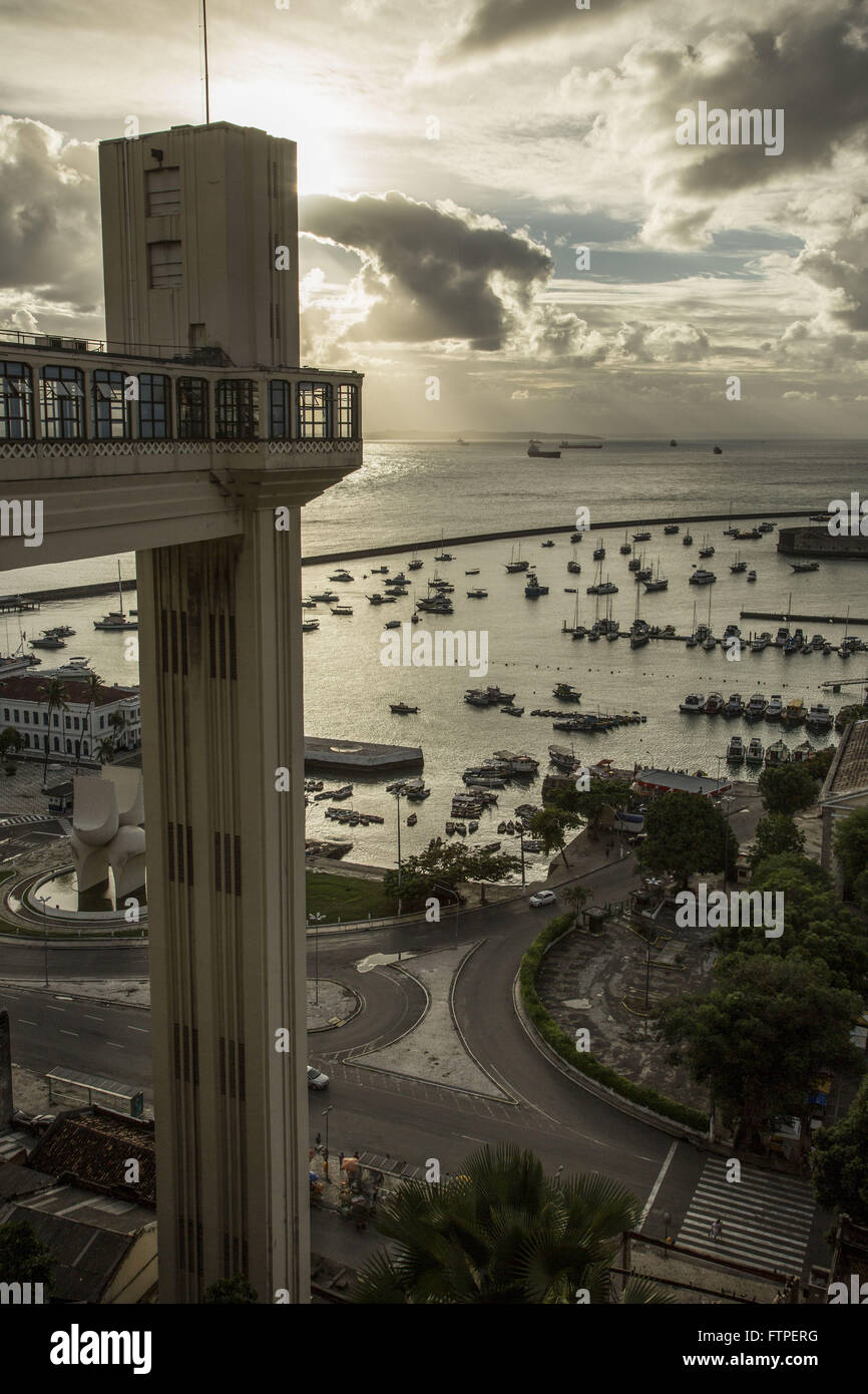 Lacerda Elevator with Praca Visconde de Cayru and Baia de Todos os Santos Stock Photo