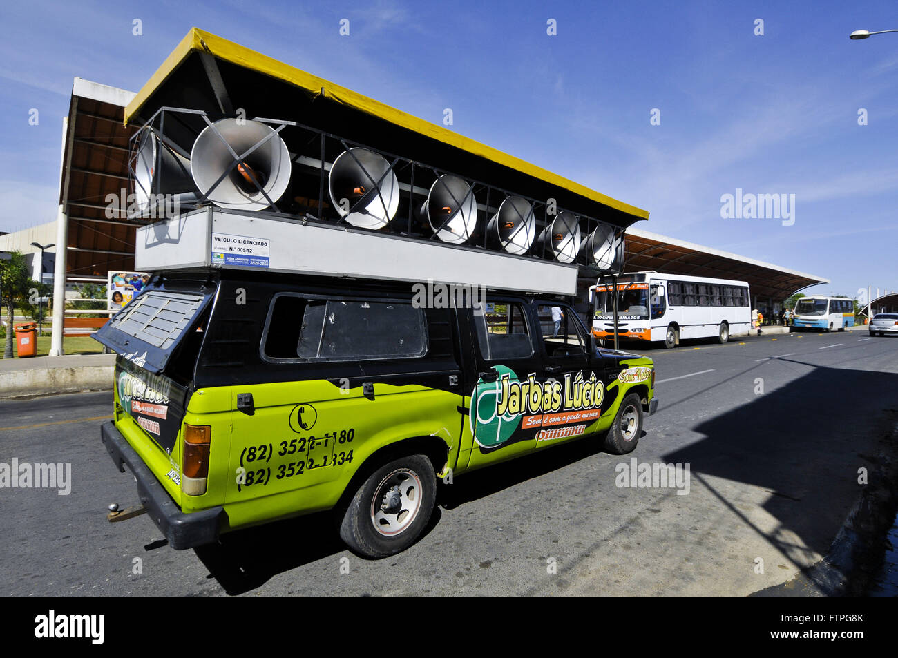Sound truck in front of the public transport terminal in Ceci Cunha