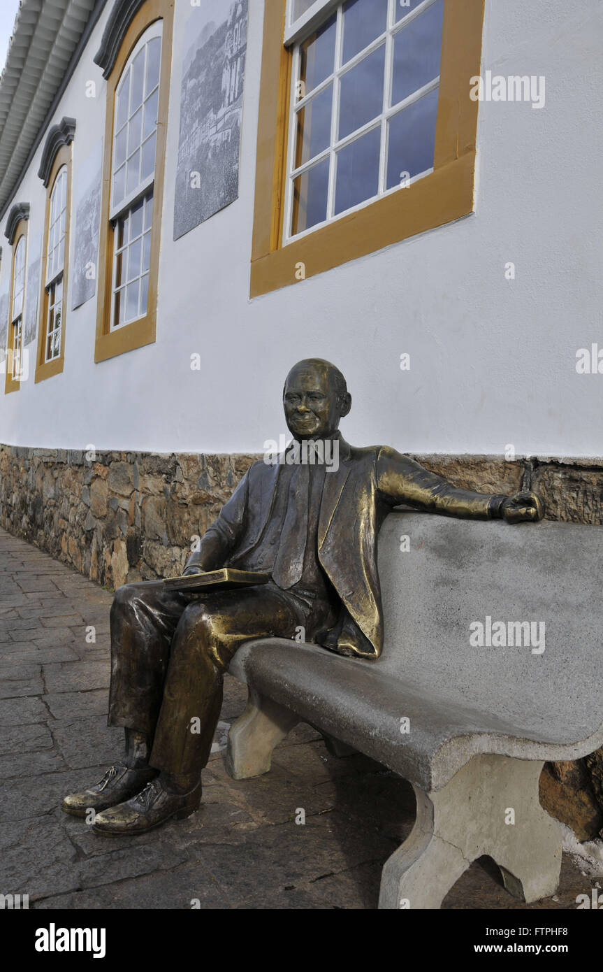 Sculpture of the former President of the Republic on the side of Tancredo Neves Memorial that bears his name Stock Photo