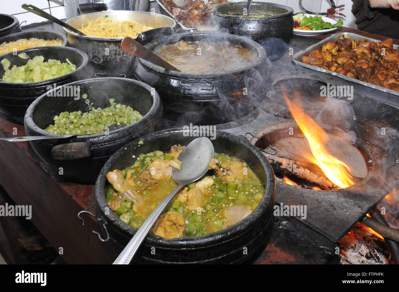 Victorian stove hires stock photography and images Alamy