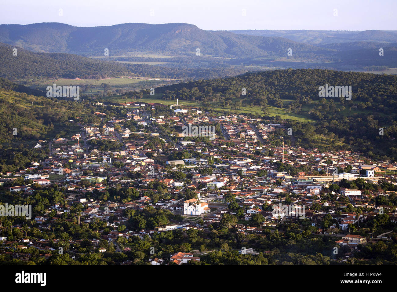 Vista de cima da cidade situada na Serra dos Pireneus Stock Photo