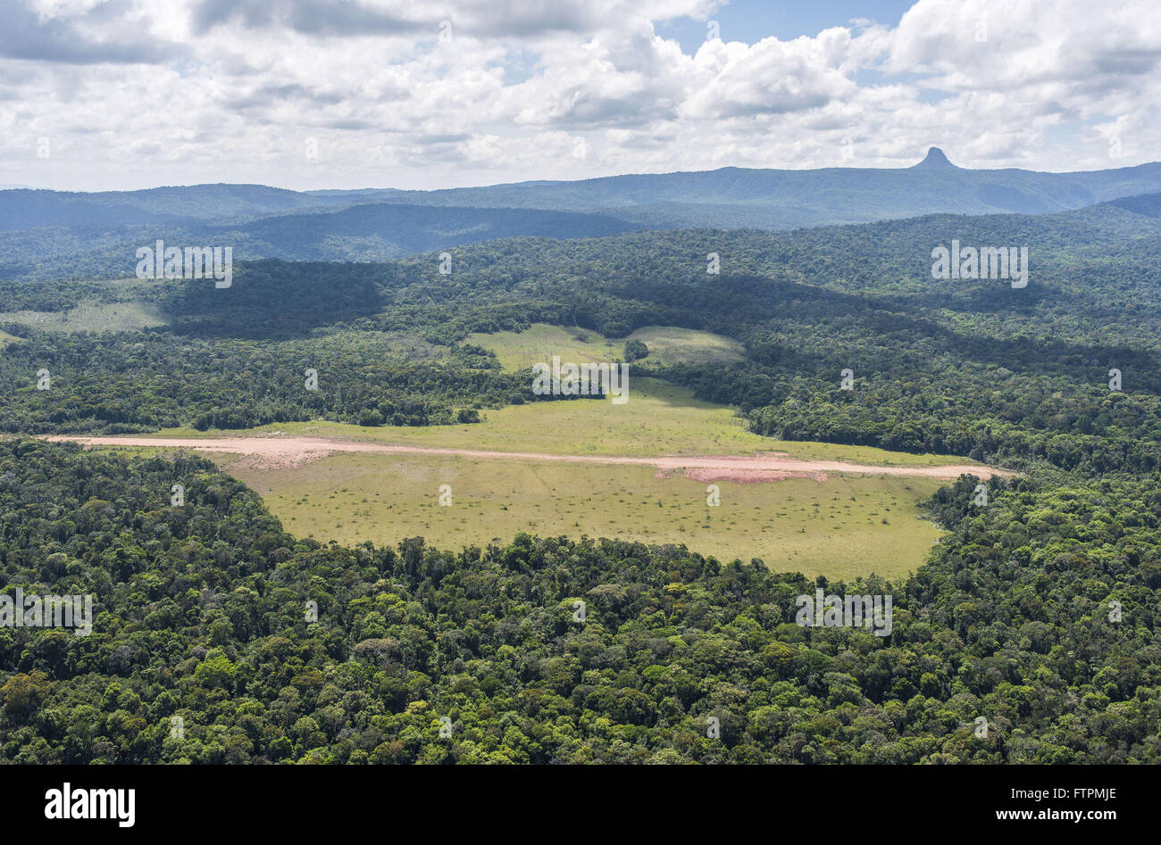 Aerial view of Mount Roraima National Park highlighting the area of the Longhouse Mapae Stock Photo