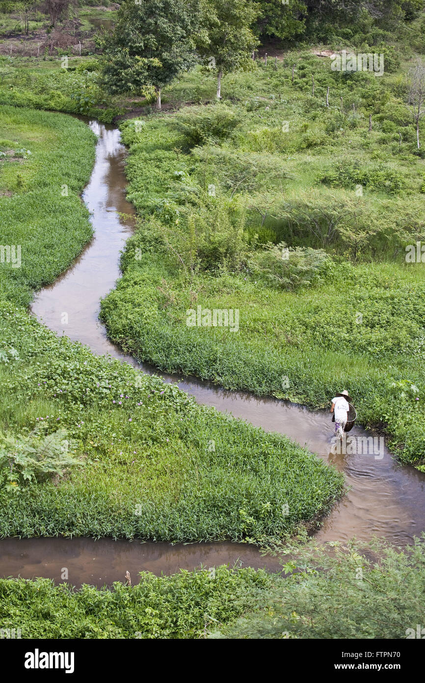 Backcountry fishing shrimp in Rio Vasa-Barris - backlands of Bahia during the dry Stock Photo