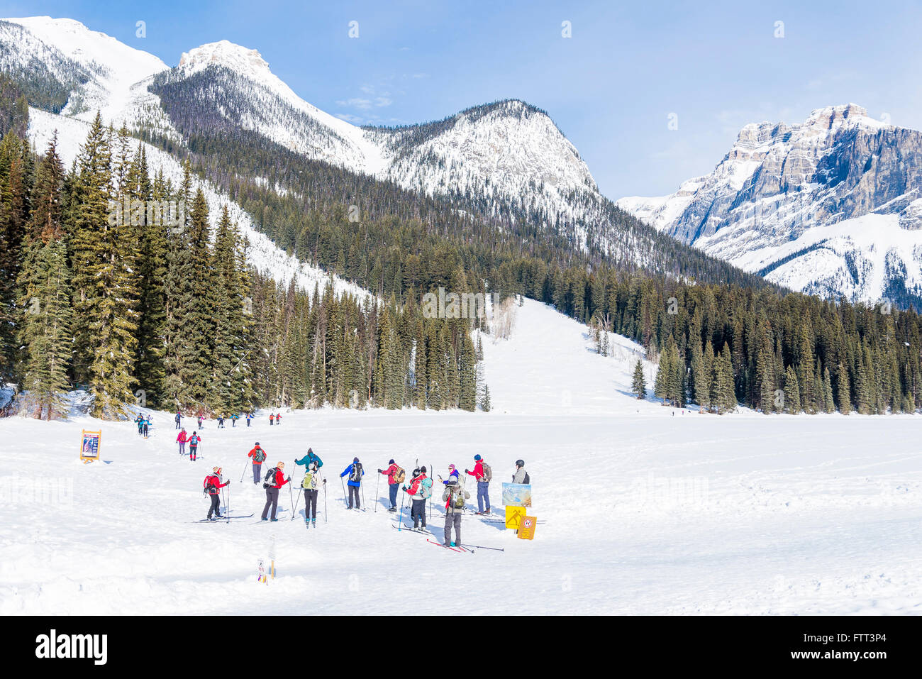 Cross country skiers, Emerald Lake, Winter. Yoho National Park, British Columbia, Canada Stock Photo