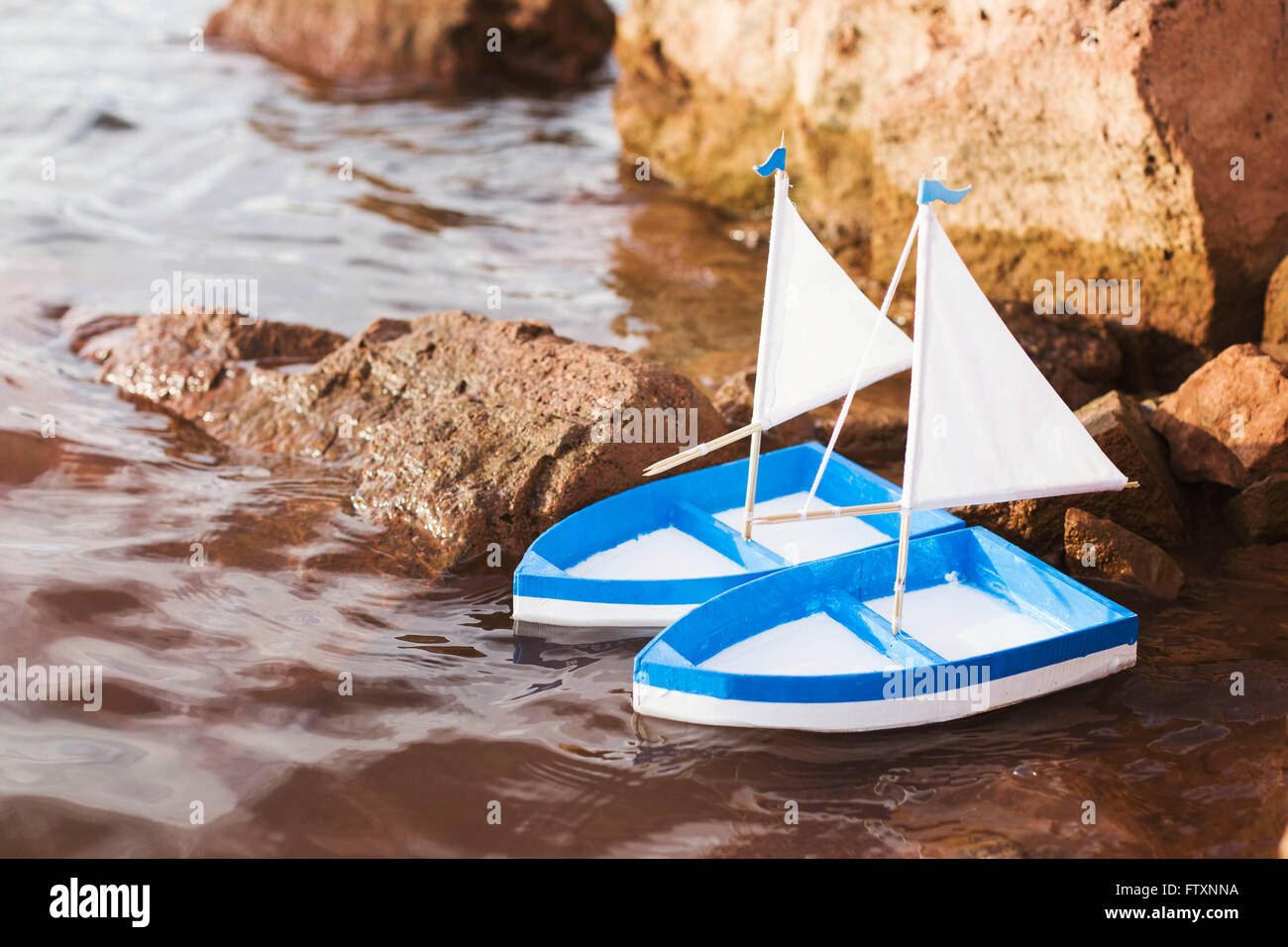 sea toy boat