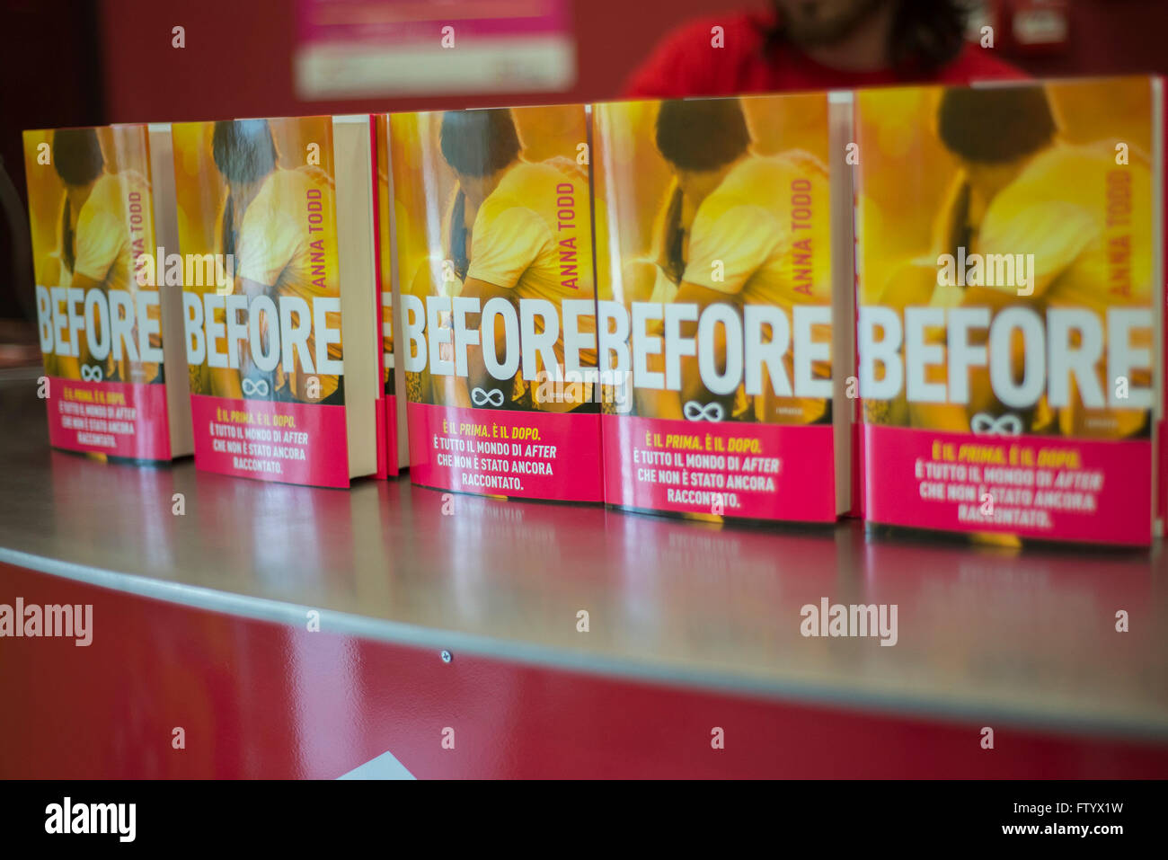 Turin Italy 30th Mar 2016 Anna Todd Writer From Texas Author Of The Book Entitled After Presents Her Latest Book Before For Salone Off 365 On March 30 2016 In Turin Italy Stock Photo Alamy