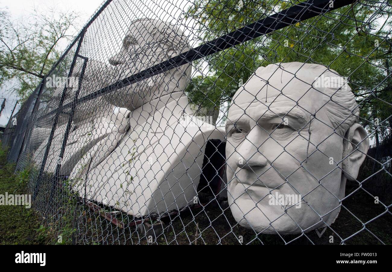 Houston, Texas, USA. 30th Mar, 2016. Presidential heads by sculptor David Adickes are stored at the Adickes Sculpturworx Studio until a time when a permanent home is found for them. Credit: Brian Cahn/ZUMA Wire/Alamy Live News Stock Photo
