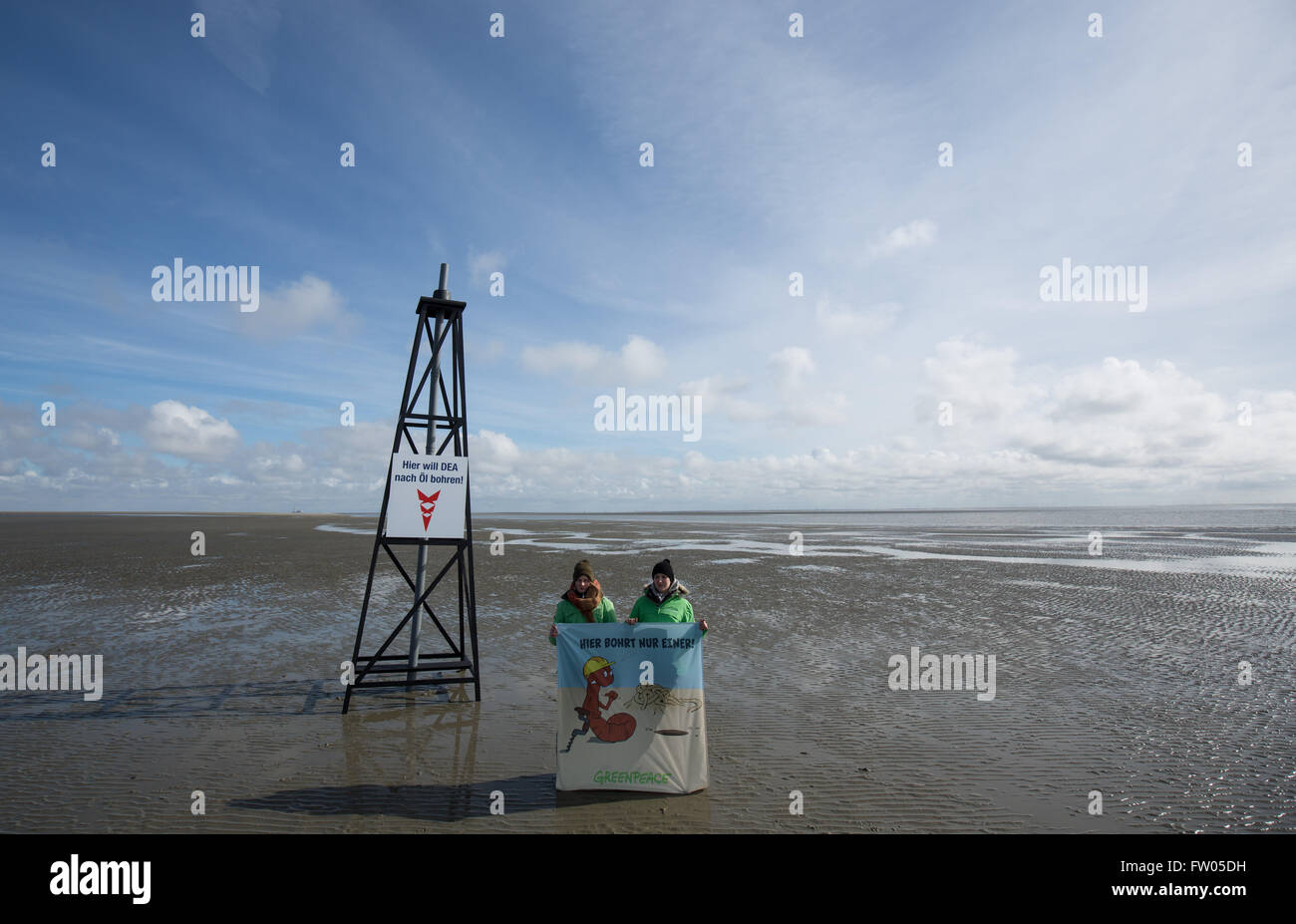 Cuxhaven Germany 31st Mar 2016 Activists With The Environmental
