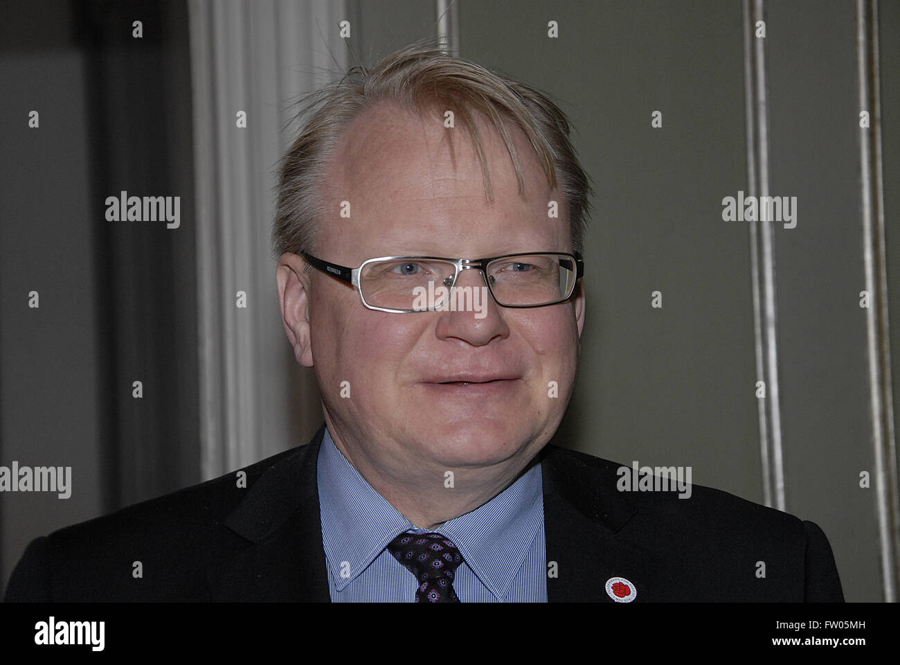 Copenhagen, Denmark. 31st March, 2016. NORDEFCO ministerial meeting 30-31 march 2016 Frederiksberg Palace ,Denmark Regional security challenges discussed by the Nordic defence minister meeting in Copenhagen, danish minister for defence Peter Christensebn hosts Swedish minister of defence Peter Hultqvist Norwegian minister for defence Ms. Ine Eriksen Soreide and Finland's minister for defence and director of department for security and defence for Iceland in Copenhagen Denmark. Credit:  Francis Dean/Alamy Live News Stock Photo