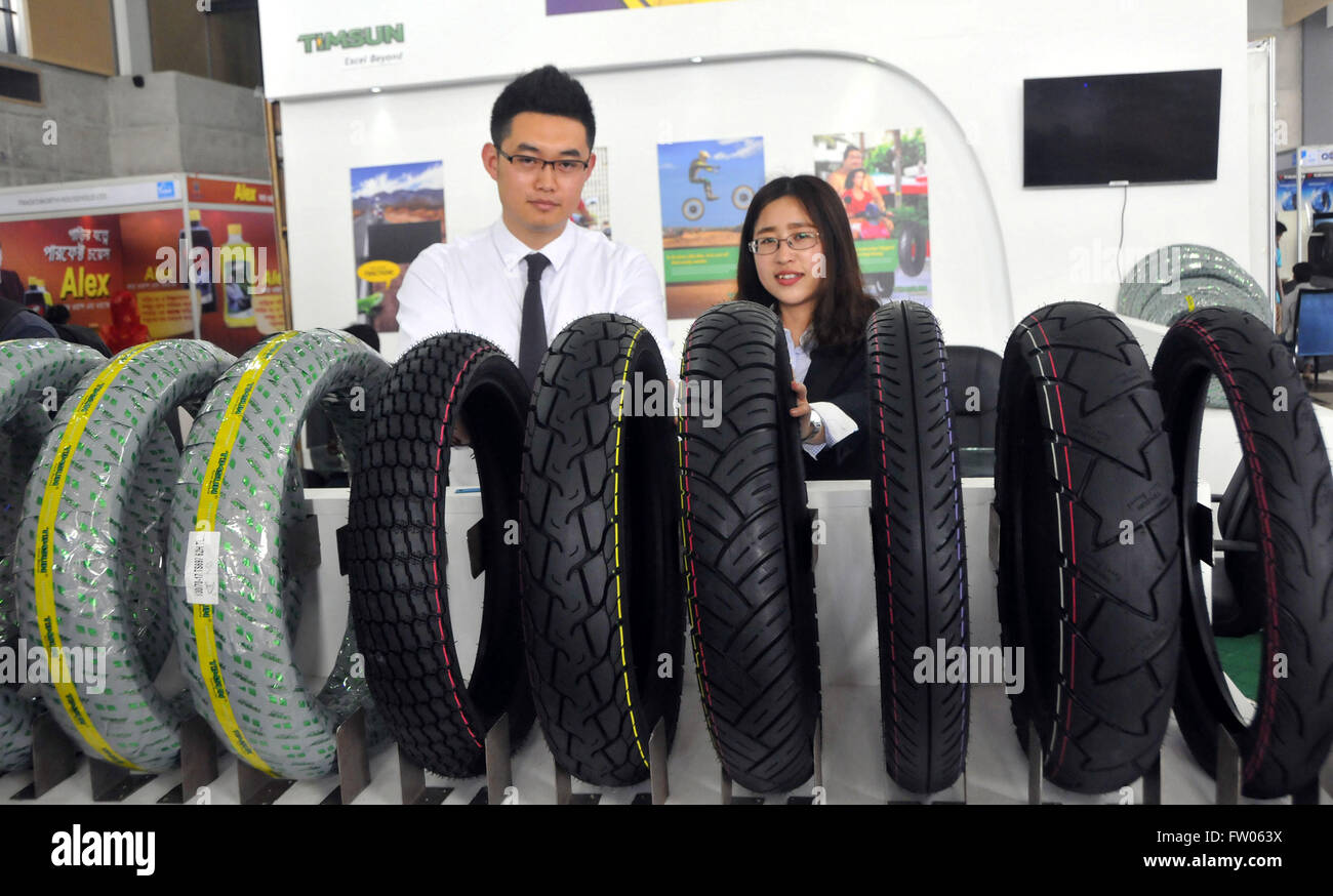 Show tires hi-res stock photography and images - Alamy
