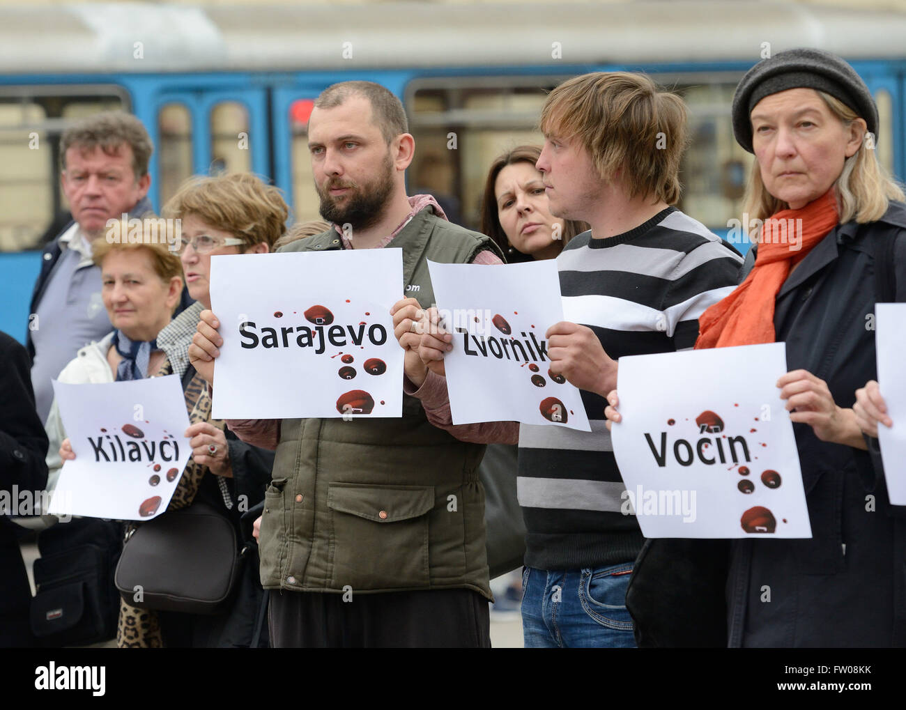 Zagreb, Croatia. 31st Mar, 2016. Croatian peace activists stage a protest against the acquittal of Serbian Radical Party leader Vojislav Seselj for war crimes at Ban Jelacic square in Zagreb, capital of Croatia, March 31, 2016.International Criminal Tribunal of the Former Yugoslavia (ICTY) ruled that Serbian Radical Party leader Vojislav Seselj was not guilty of all counts of crimes against humanity and war crimes on Thursday. © Miso Lisanin/Xinhua/Alamy Live News Stock Photo