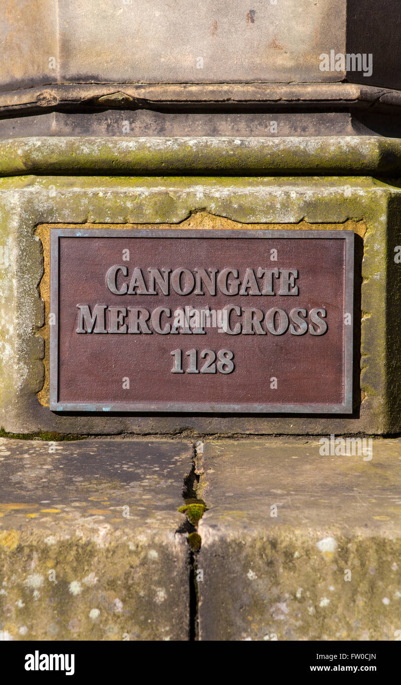 The plaque at the Canongate Mercat Cross in the Canongate Kirkyard in