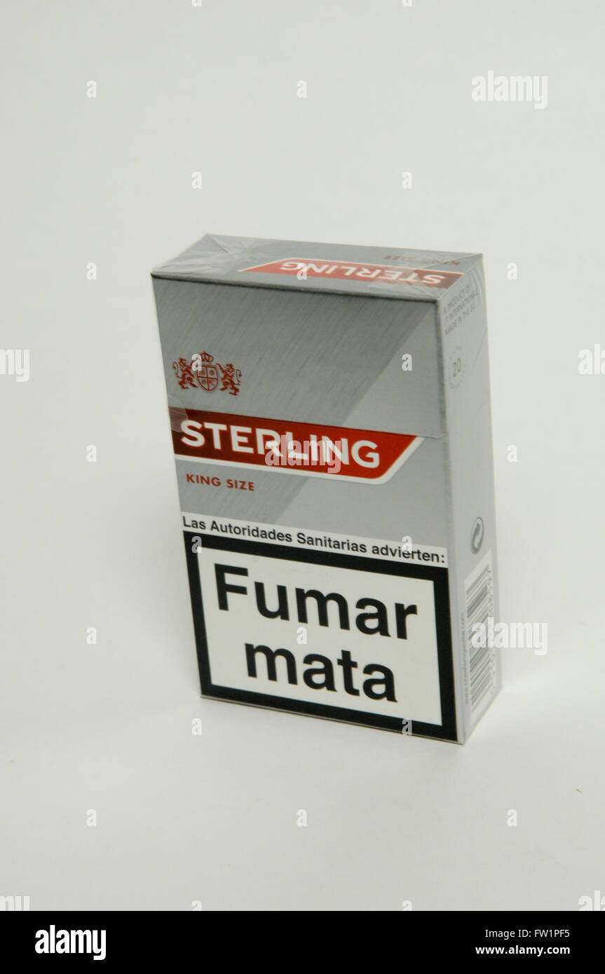 Sterling King Size Cigarettes Packet Stock Photo Alamy