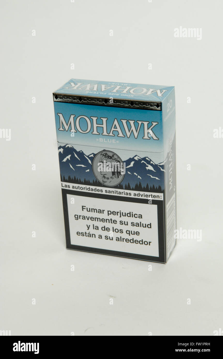 mohawk tobacco bark Mohawk Tobacco Cigarettes Packet Stock Photo