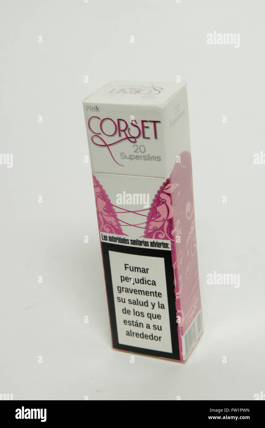 Corset Menthol Super slims Cigarettes Stock Photo - Alamy