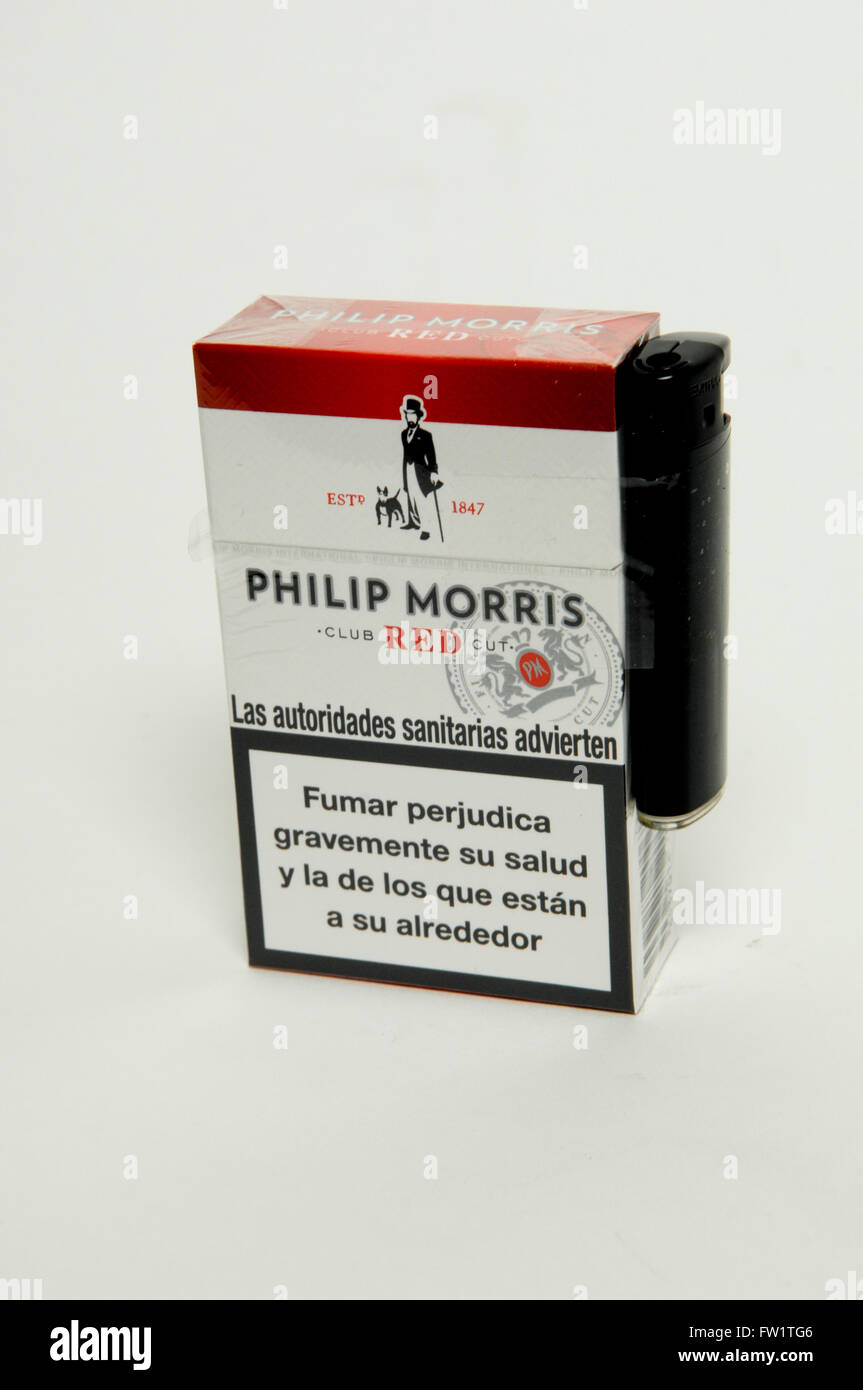 Philip morris cigarettes hi-res stock photography and images - Alamy