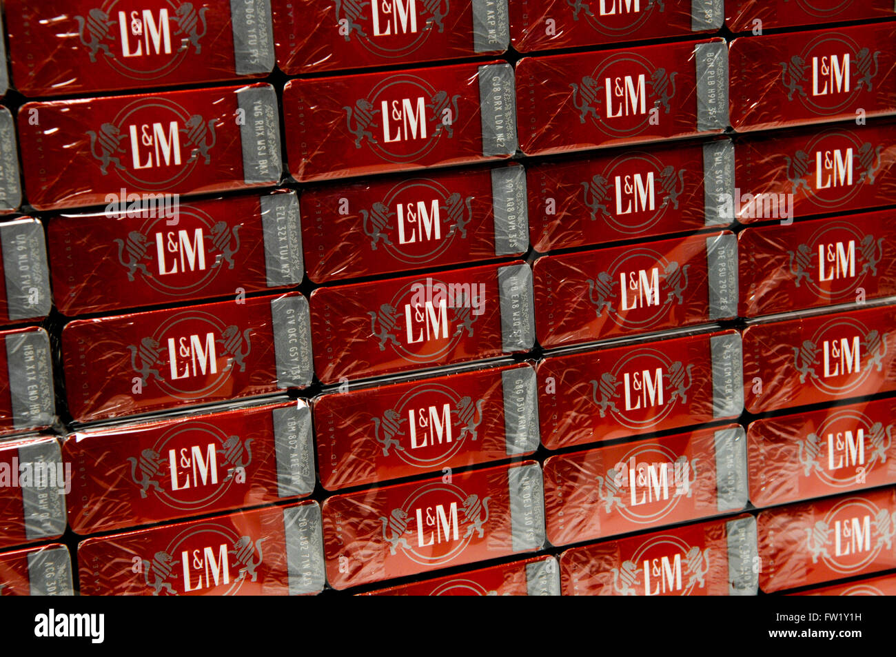 L&m cigarette hires stock photography and images Alamy