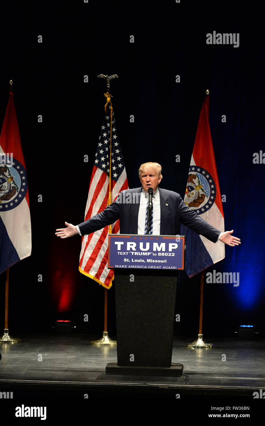 Donald trump podium hi-res stock photography and images - Alamy