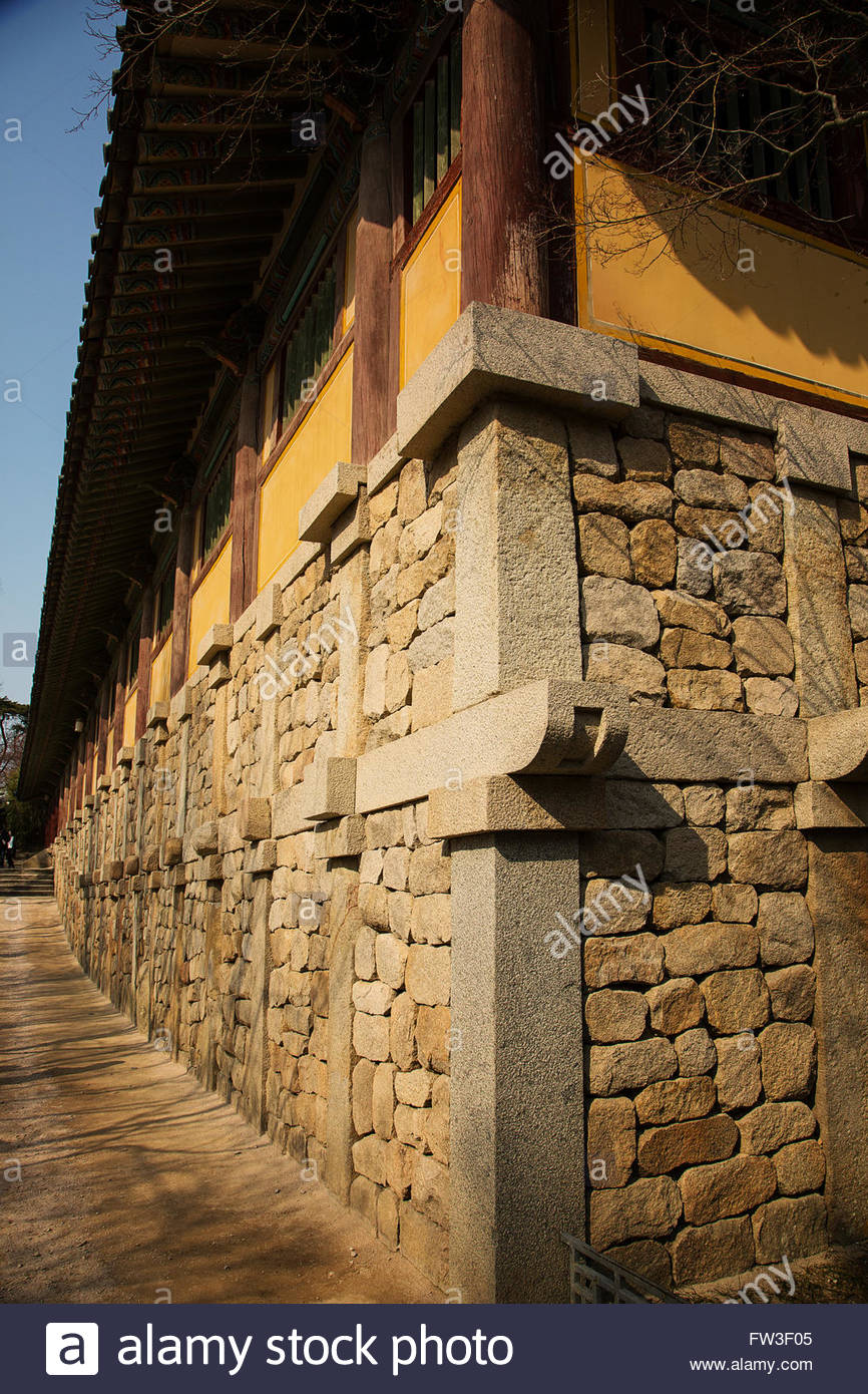 Post And Lintel Stock Photos & Post And Lintel Stock Images Alamy