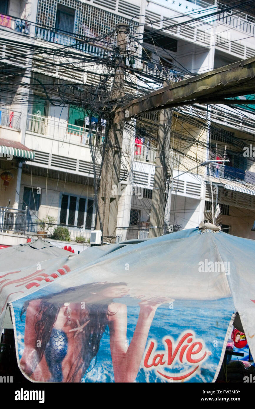 Telephone poles and wires hires stock photography and images Alamy