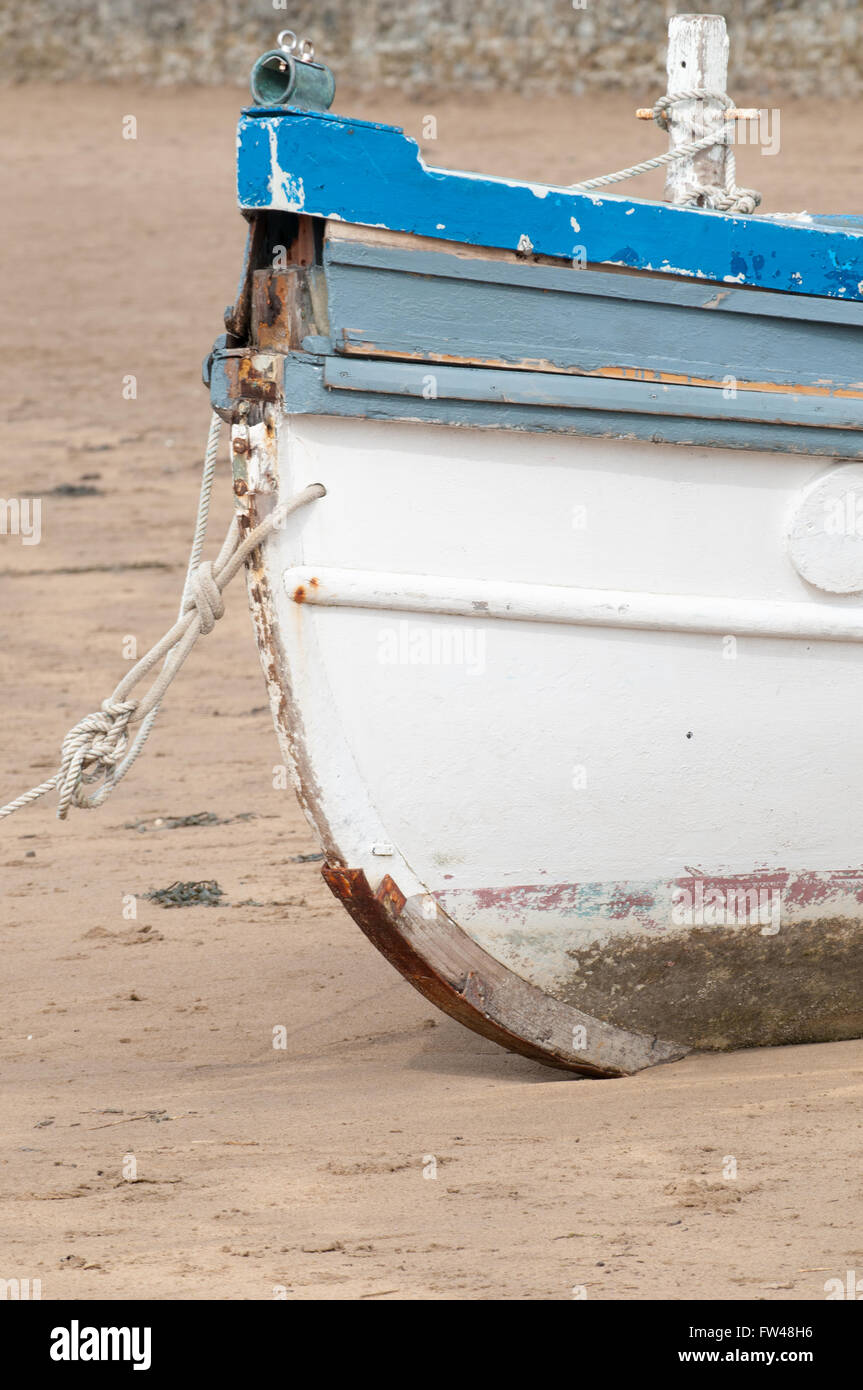 Close up old boat on beach hi-res stock photography and images - Alamy