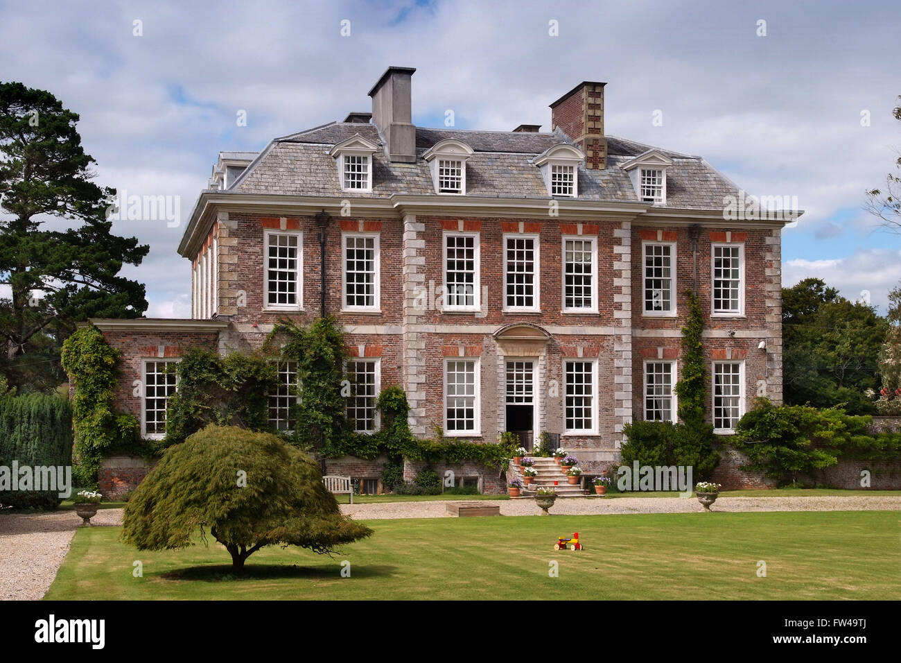Puslinch House,Yealmpton,Devonshire,UK,a large mansion