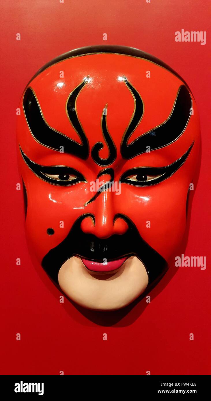 Chinese opera mask hi-res stock photography and images - Alamy