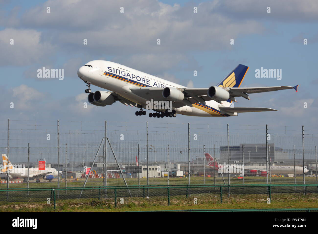 Singapore Airlines Airbus A380-800 9V-SKE departing from London Heathrow Airport, UK Stock Photo