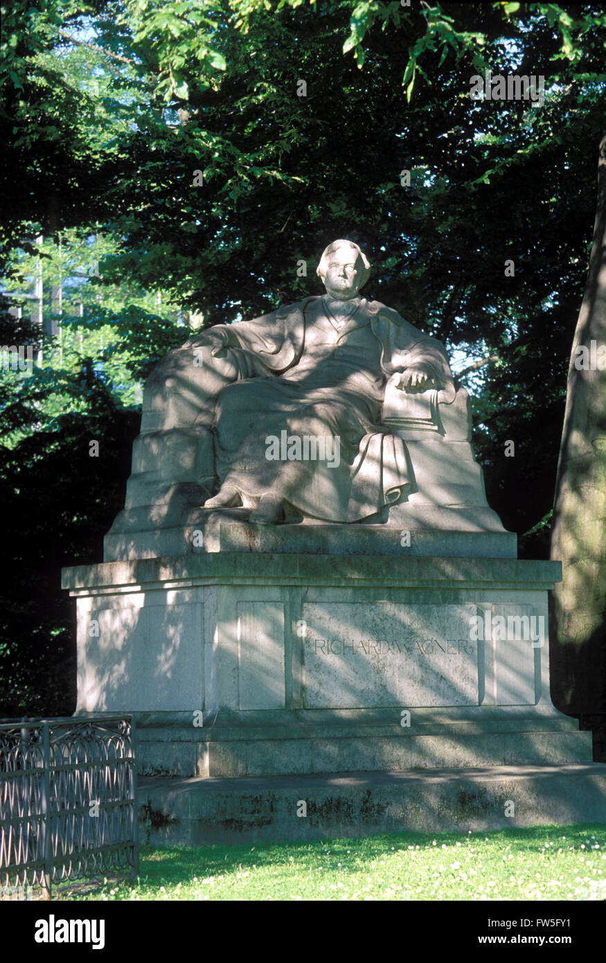 Richard Wagner - statue of the German composer outside the Prinz
