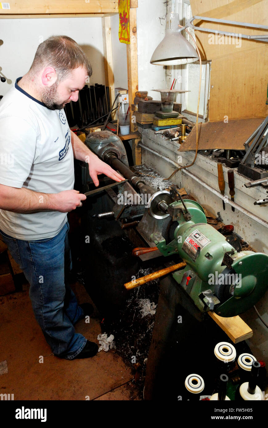 Bagpipe manufacturers deals