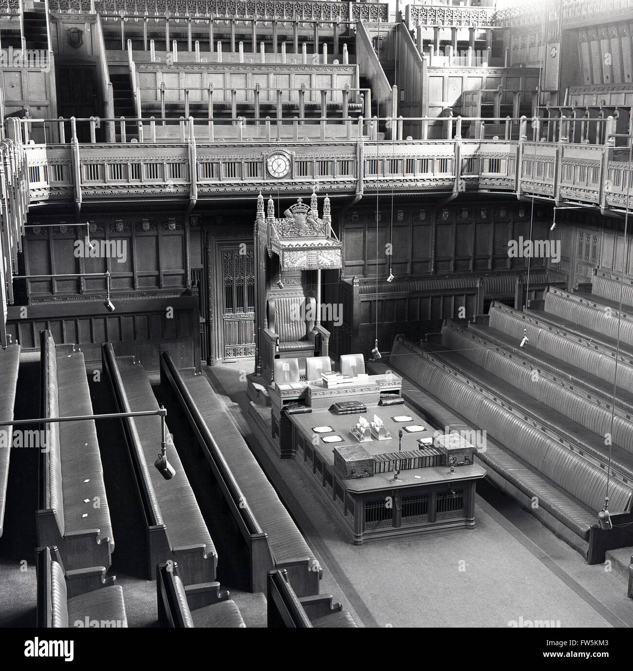 1950s historical, interior of the House of Commons, British Parliament