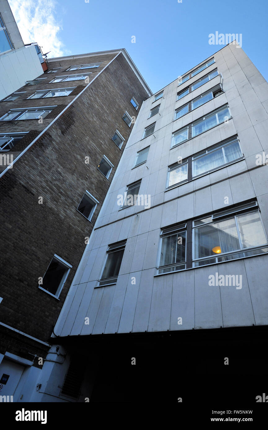 Jimi Hendrix residence, 43, Upper Berkeley Street, London W1. The rock guitarist lived in Flat 9; Influential American rock guitarist, producer and singer-songwriter, who favoured amplifier feedback and similar effects. Stock Photo