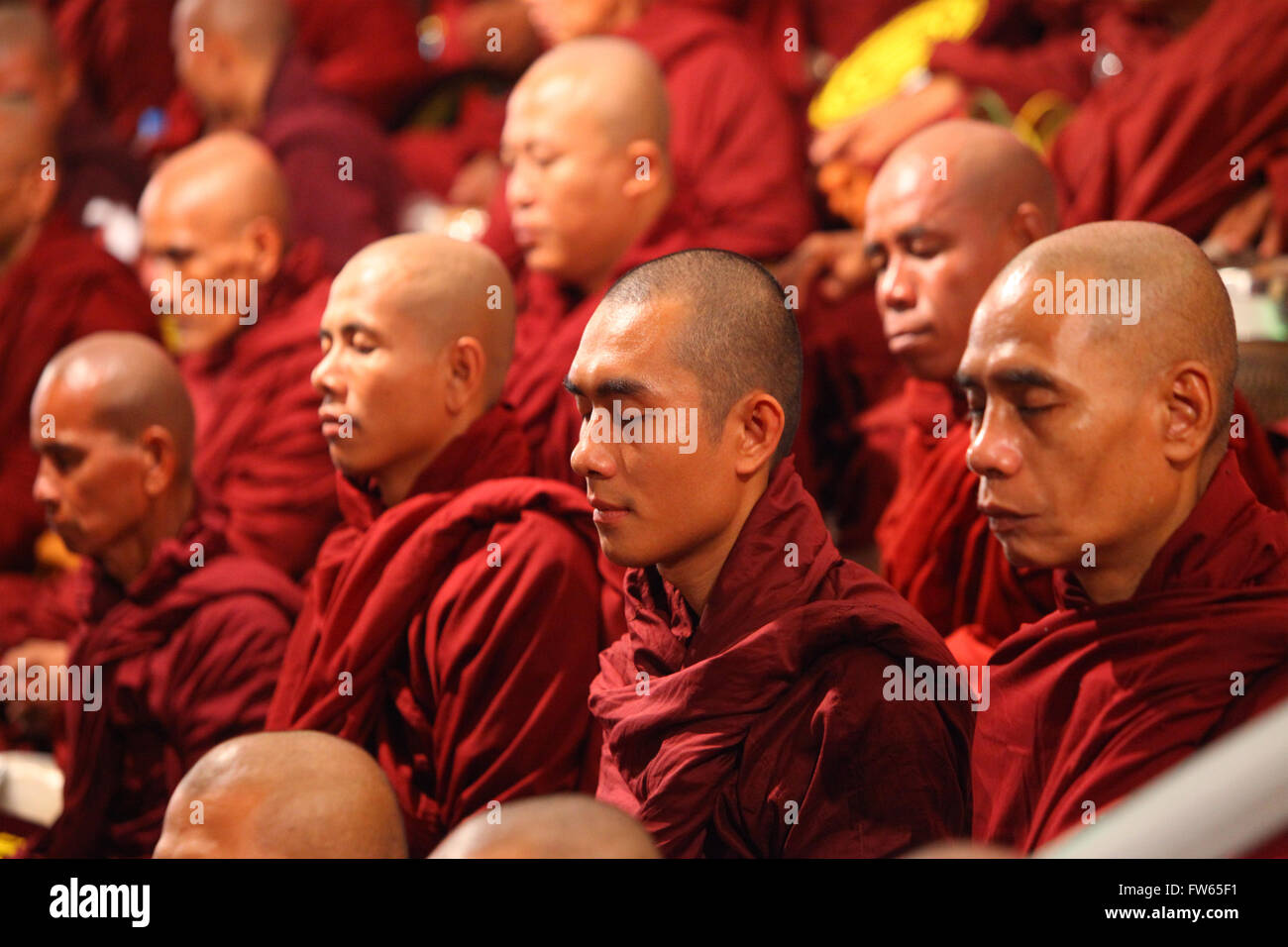 Buddhist monks meditating dhammakaya foundation hires stock