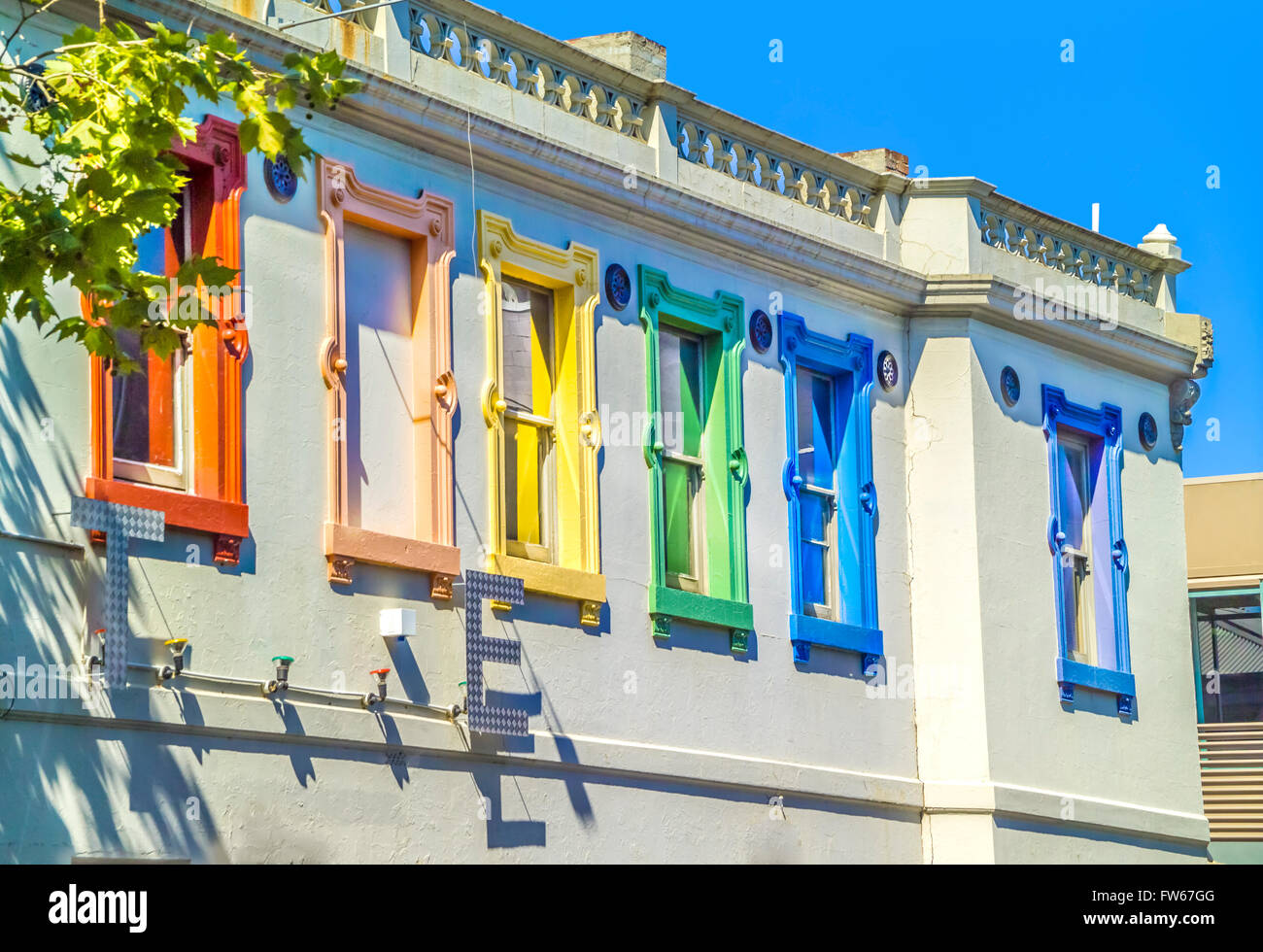 Row house living street hi-res stock photography and images - Alamy