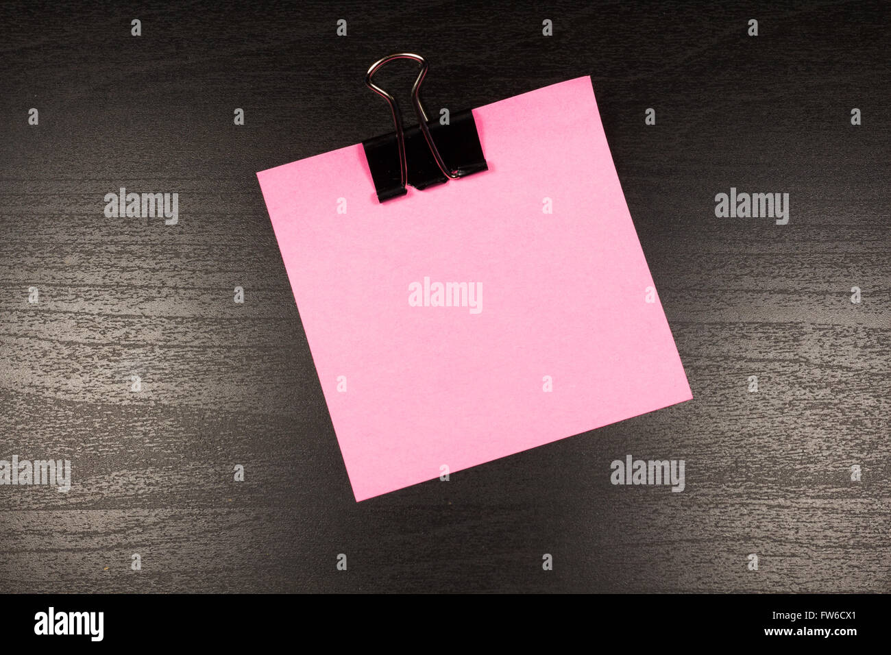 empty space for text sticky note on wooden background Stock Photo