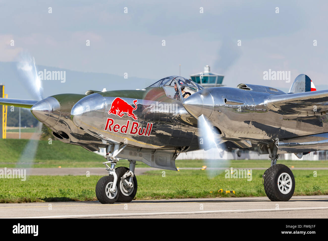 Lockheed P-38L Lightning N25Y operated by Red Bull’s “The Flying Bulls” Stock Photo