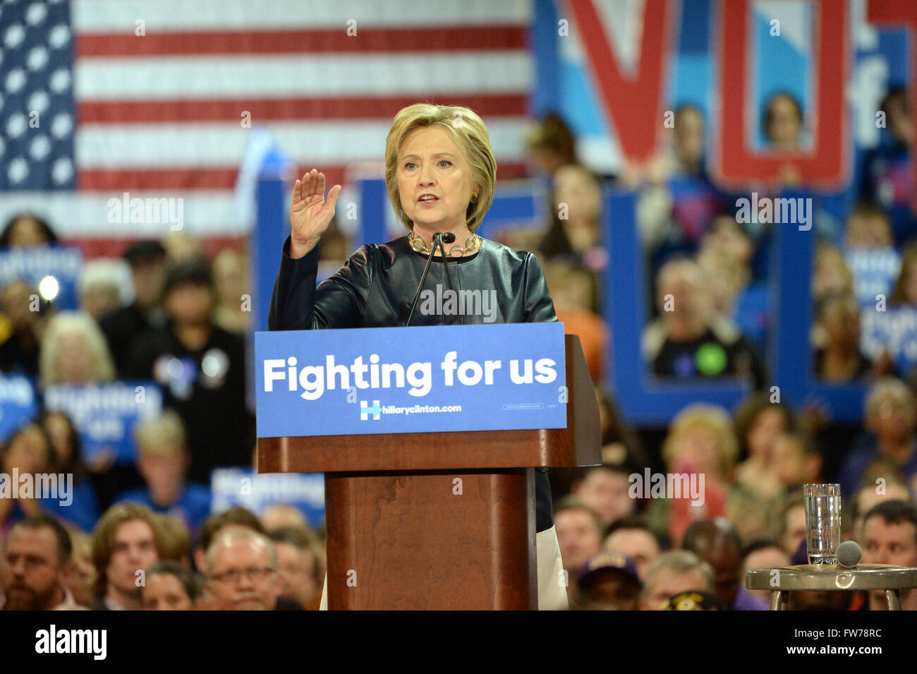 Saint Louis, MO, USA – March 12, 2016: Democratic presidential candidate and former Secretary of State Hillary Clinton campaigns Stock Photo