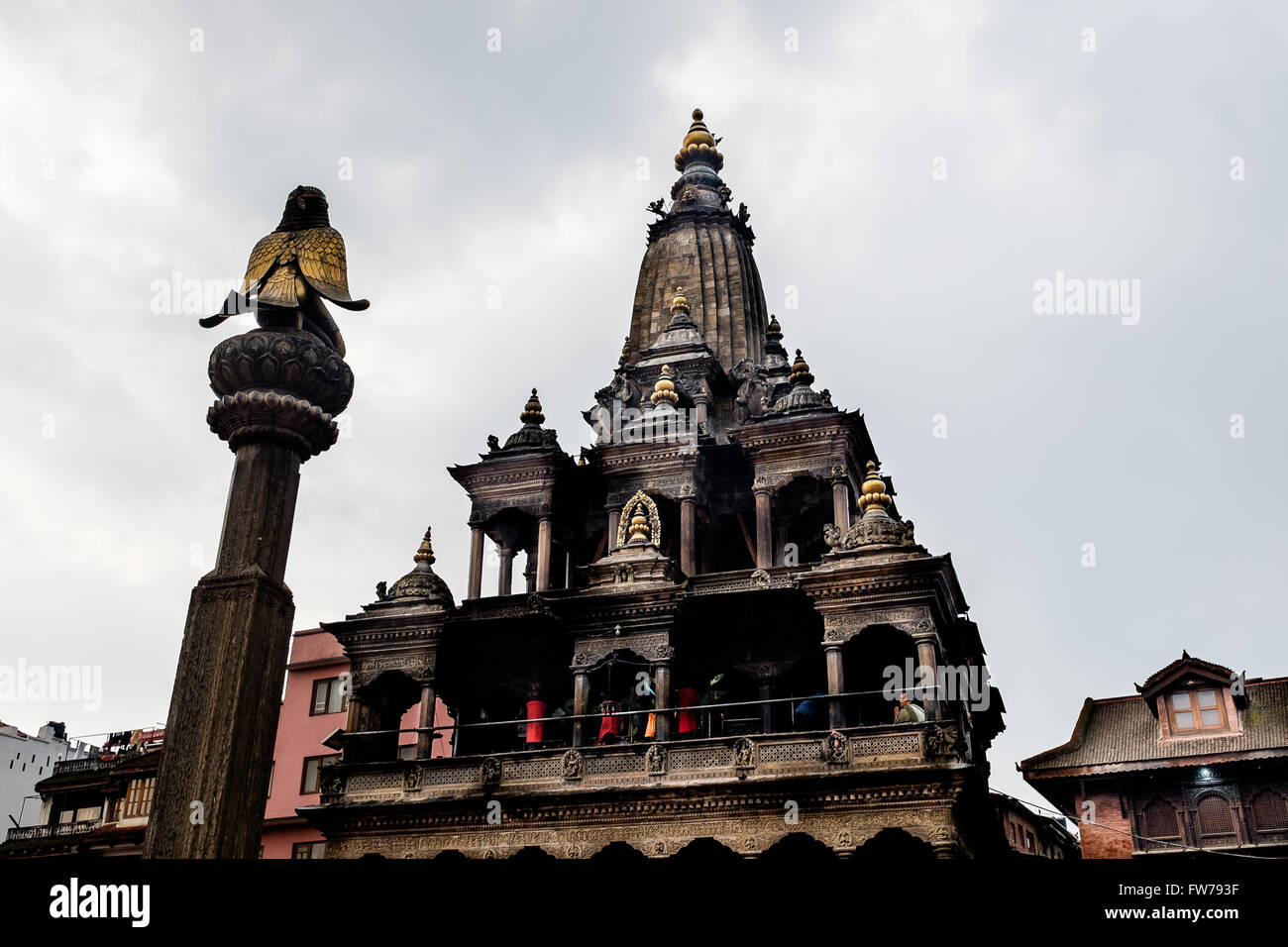 The famous Krishna Mandir (temple) in Patan Durbar Square, UNESCO World Heritage Site, Kathmandu, Nepal. Built in 1637 Stock Photo