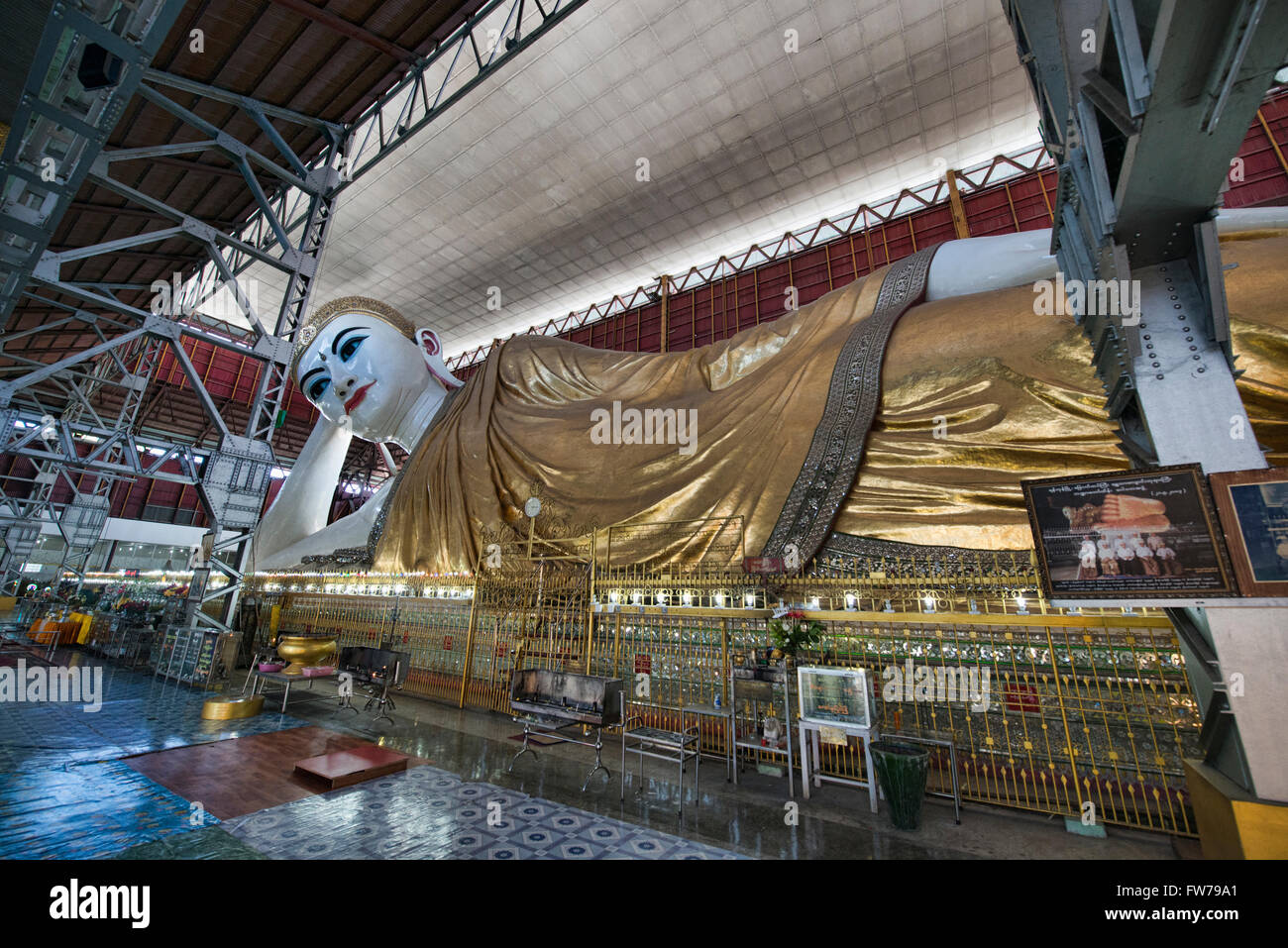 Chauk Htat Gyi Buddha Temple High Resolution Stock Photography and