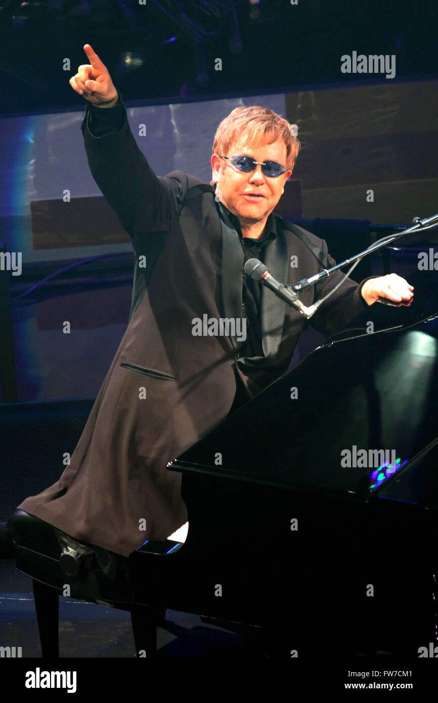 Elton John The Beacon Theater New York City 10-19-2010 Photos by Michael Brito Stock Photo