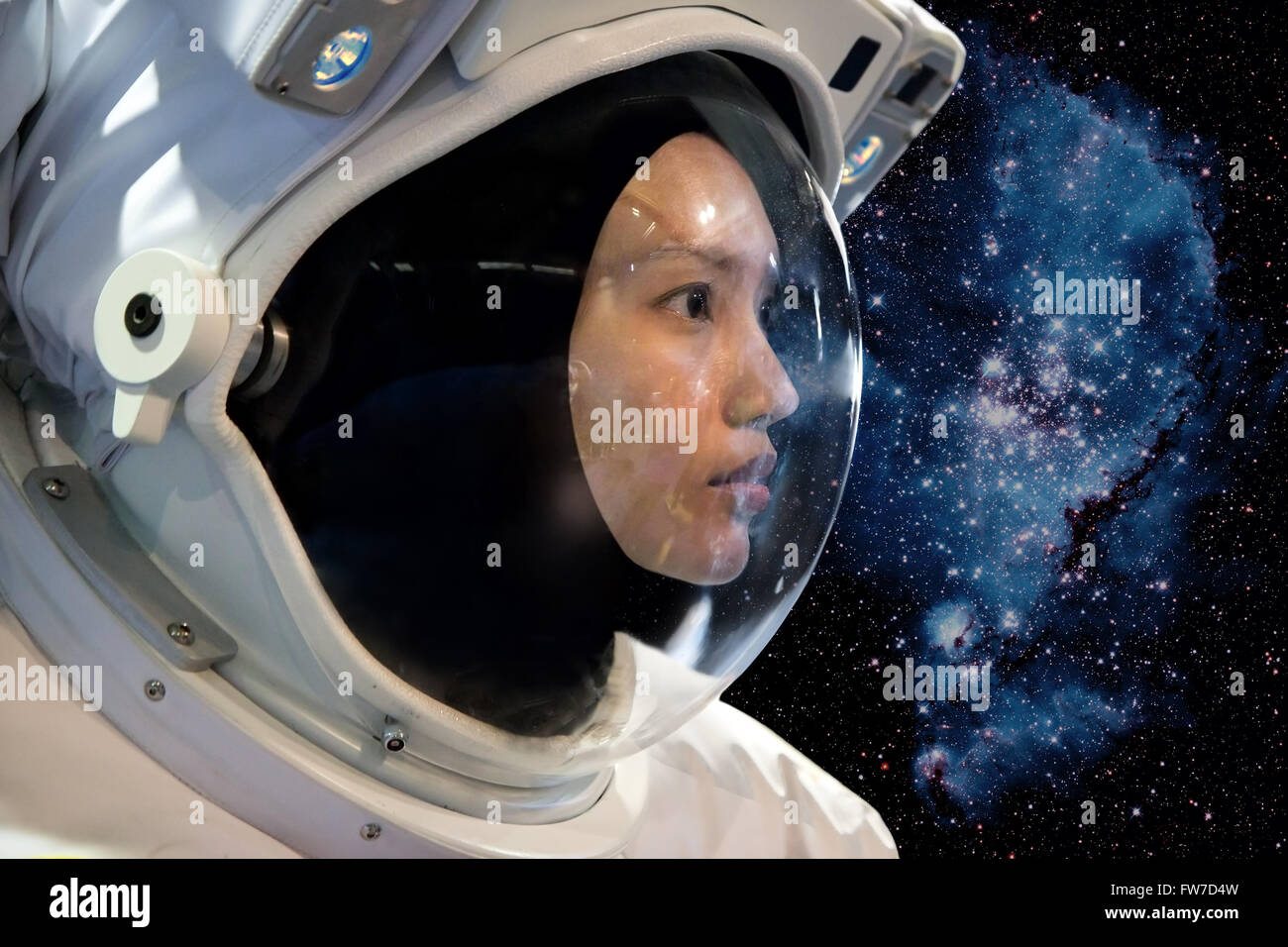 A walk into space. Спеши любить джейми салливан. Мэнди мур и шейн уэст. Мэнди мур и шейн уэст. A walk into space.