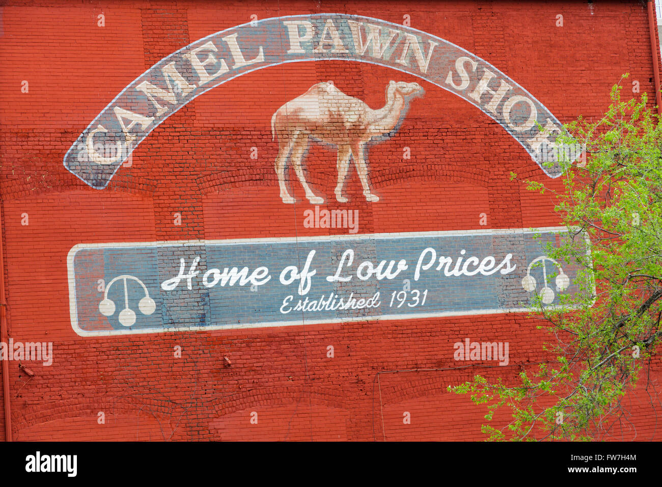 Vintage advertising, Dada district, WinstonSalem, North Carolina, USA