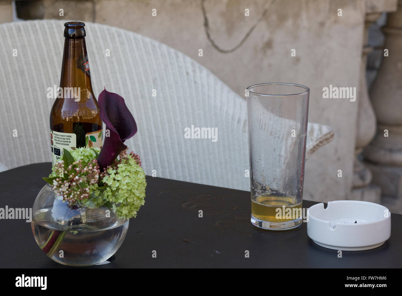 Beer bottle chair hires stock photography and images Alamy