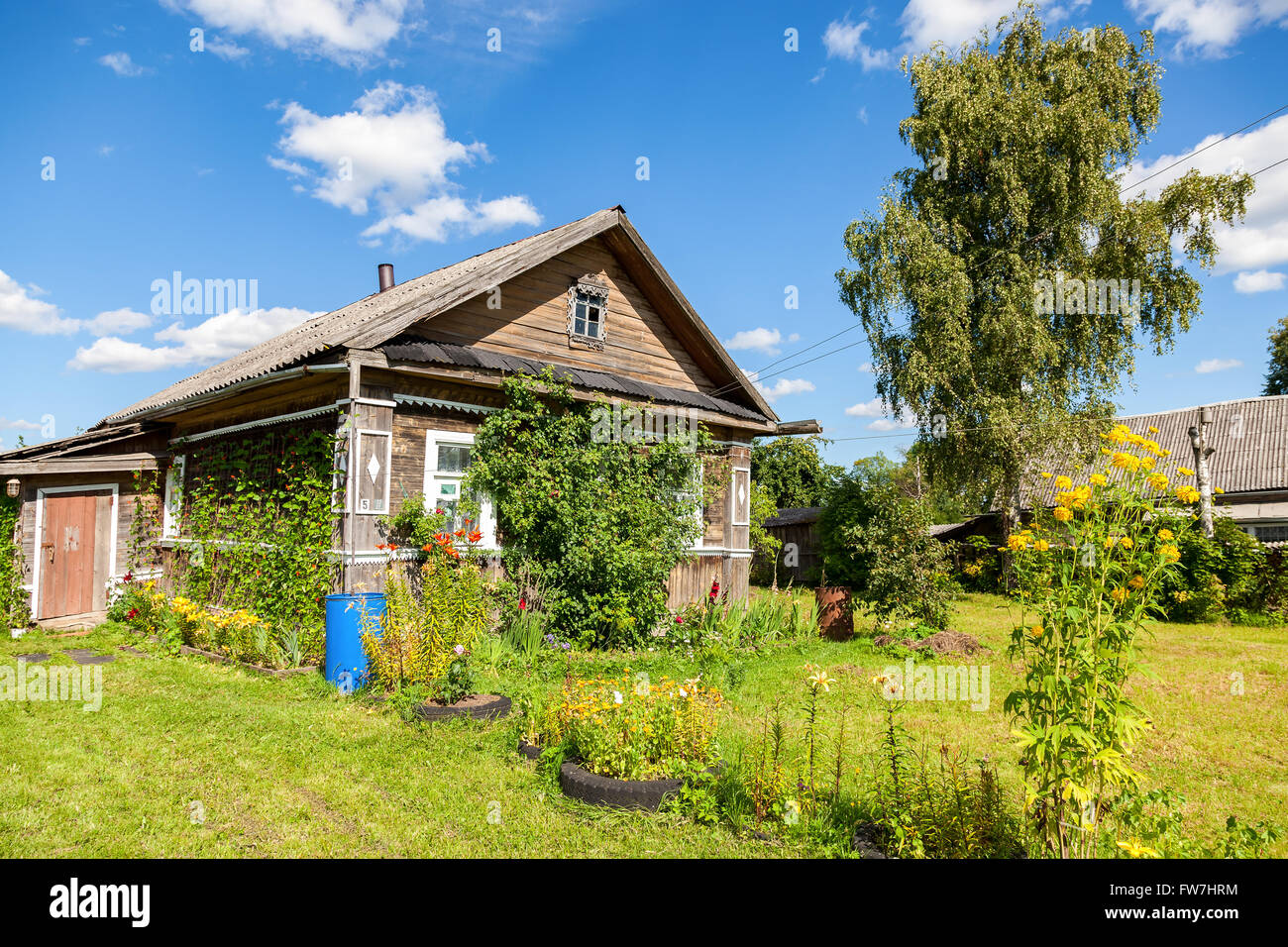 House in russian village hi-res stock photography and images - Alamy