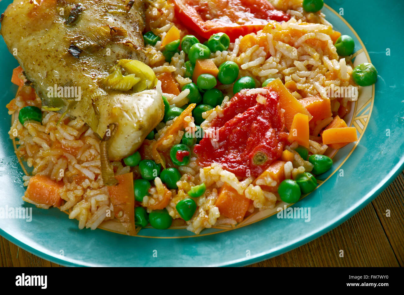 Arroz con pollo a la mexicana Chicken and rice dish from Latin