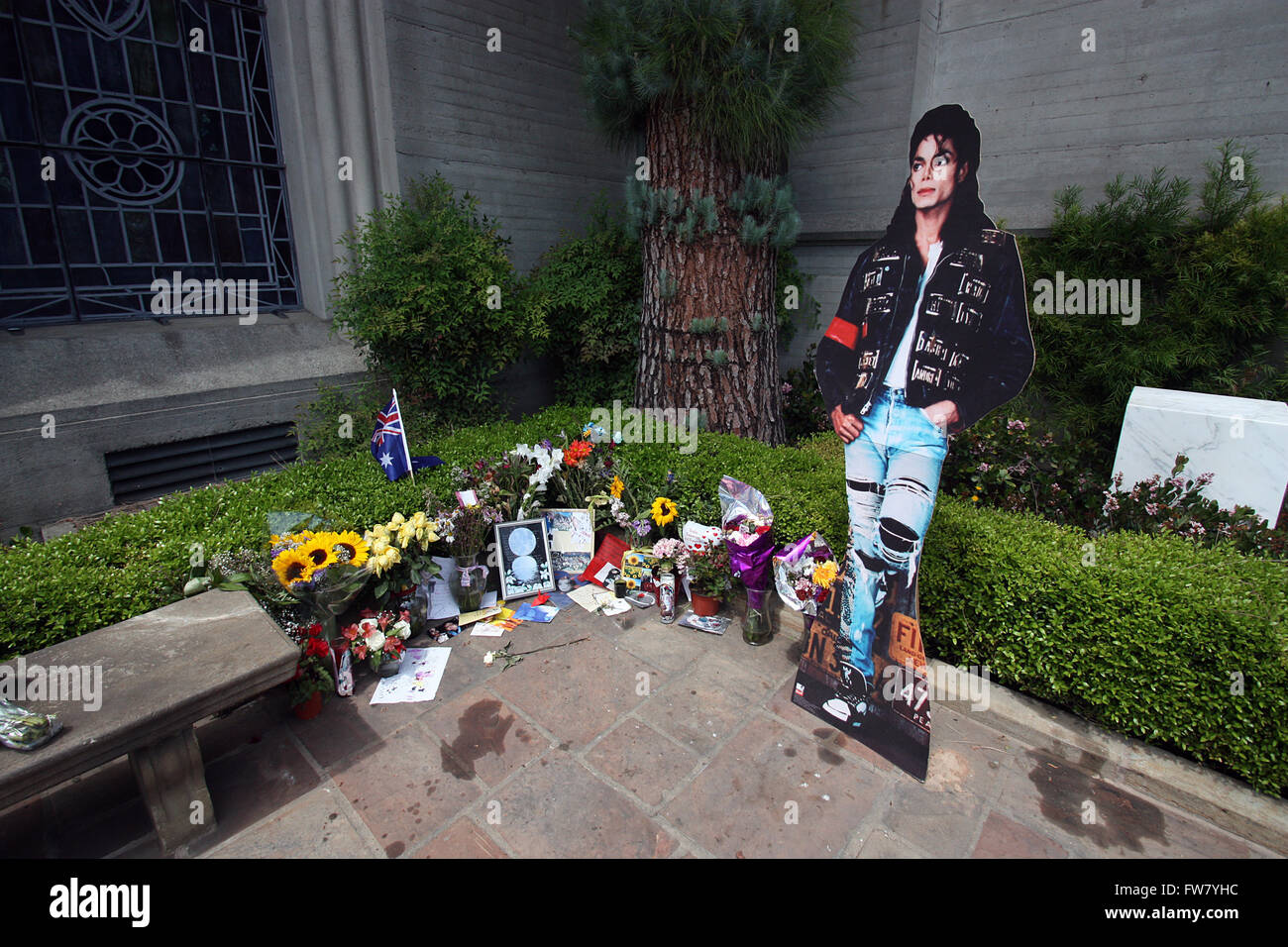 Celebrity final resting places - Forest Lawn Memorial Park & Mortuaries: The grave of Michael Jackson at the Great Mausoleum.  Featuring: Michael Jackson Where: Glendale, California, United States When: 01 Mar 2016 Stock Photo