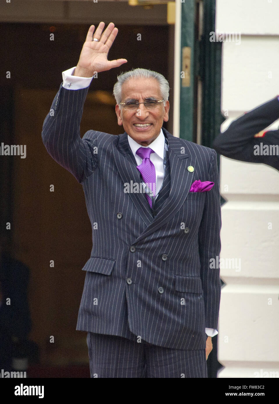 Washington, District of Columbia, USA. 31st Mar, 2016. Tariq Fatemi, Minister of State for Foreign Affairs of the Islamic Republic of Pakistan, arrives for the working dinner for the heads of delegations at the Nuclear Security Summit on the South Lawn of the White House in Washington, DC on Thursday, March 31, 2016.Credit: Ron Sachs/Pool via CNP Credit:  Ron Sachs/CNP/ZUMA Wire/Alamy Live News Stock Photo