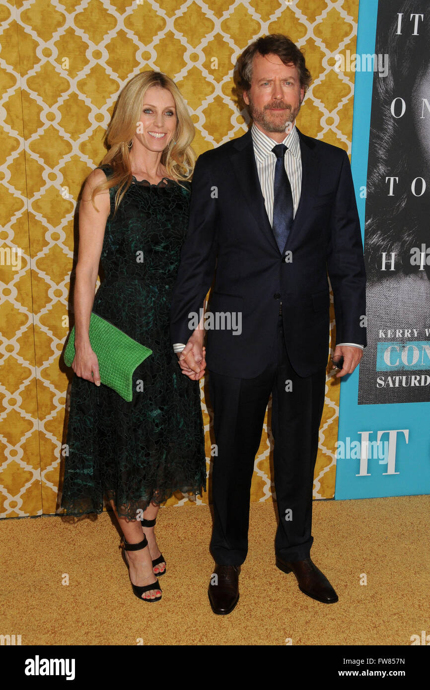 Los Angeles, CA, USA. 31st Mar, 2016. Helen Labdon, Greg Kinnear