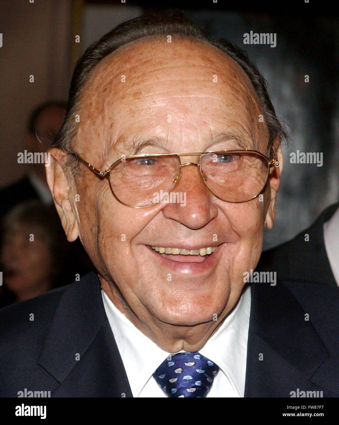 Former foreign minister Hans-Dietrich Genscher receives the honorary doctor's degree of the University of Leipzig on 06 May 2003. Stock Photo