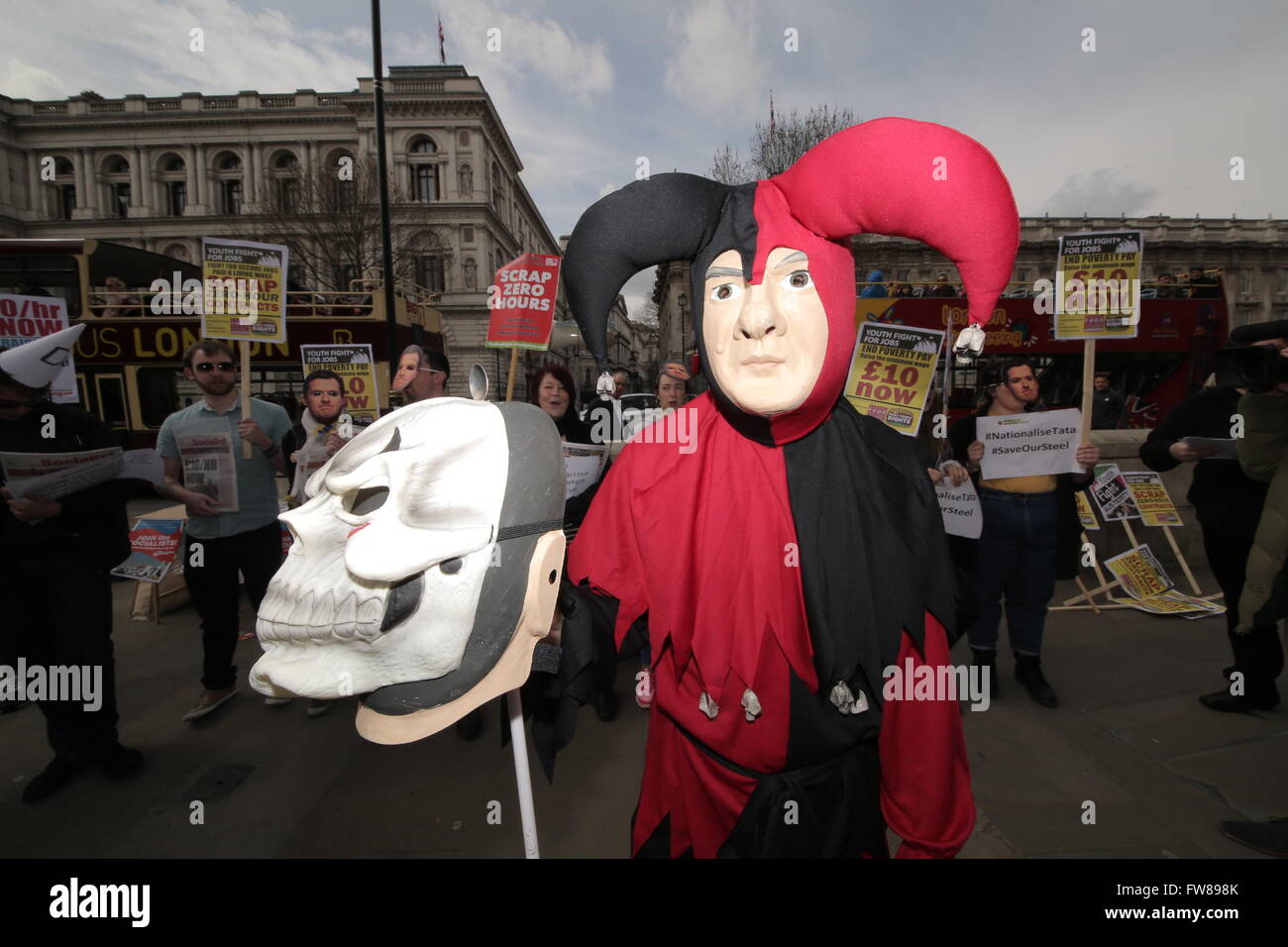 London, UK. 1st April, 2016. Fast Food Rights protest against the National Living Wage outside Downing Street demanding the National Living Wage to be raised to £10 per hour Credit:  Guy Corbishley/Alamy Live News Stock Photo